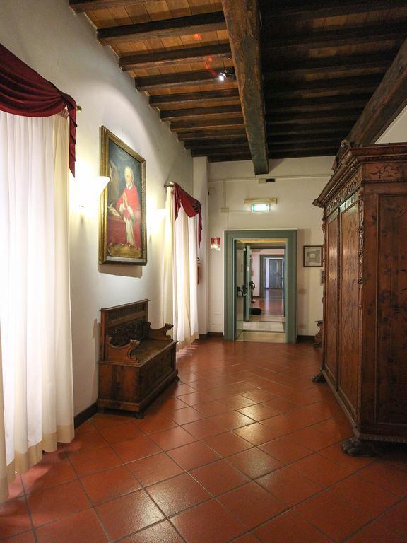 Casa Di Santa Francesca Romana A Ponte Rotto Экстерьер фото