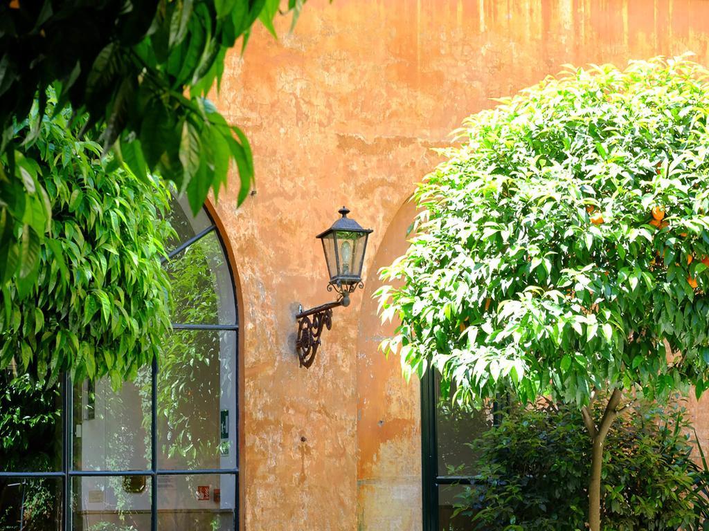 Casa Di Santa Francesca Romana A Ponte Rotto Экстерьер фото