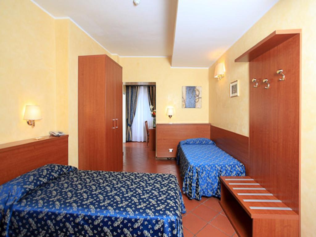 Casa Di Santa Francesca Romana A Ponte Rotto Номер фото