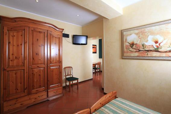 Casa Di Santa Francesca Romana A Ponte Rotto Экстерьер фото